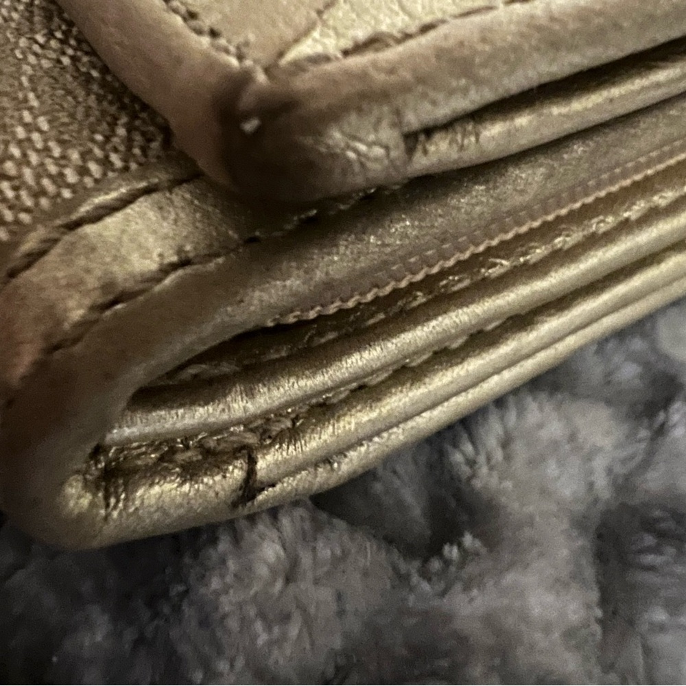 Coach Tan & Gold Canvas & Leather Trim Signature Wallet. - Picture 5 of 16
